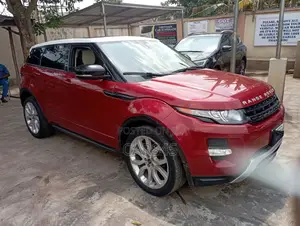 Land Rover Range Rover Evoque 2012 Red