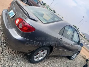 Toyota Corolla 2004 Gray