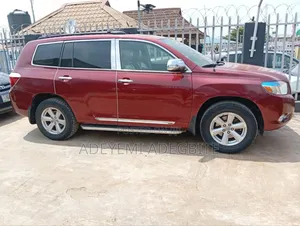 Toyota Highlander 2008 Red