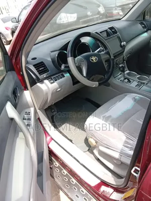 Toyota Highlander 2008 Red