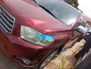 Toyota Highlander 2008 Red