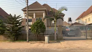5bdrm Duplex in Life Camp ,Fct Abuja for sale