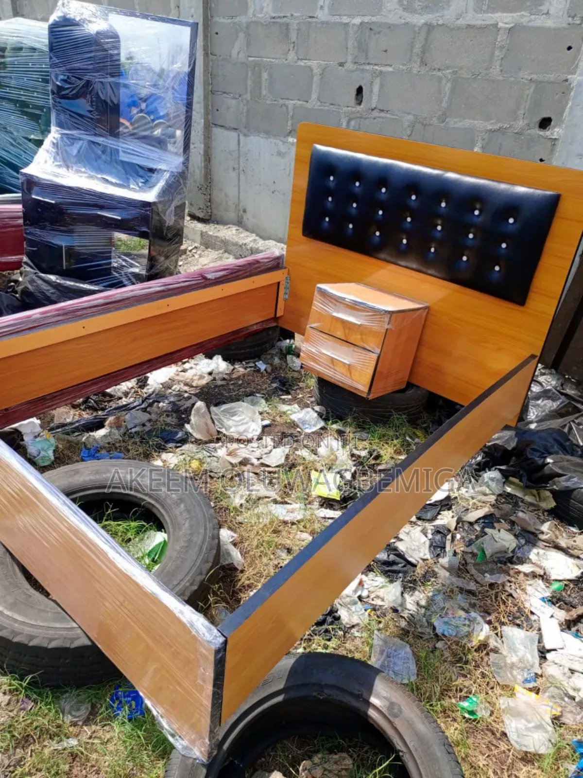 4by6 Bedframe