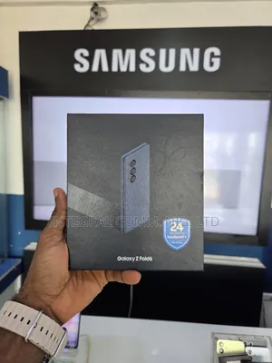 New Samsung Galaxy Z Fold6 256 GB Black