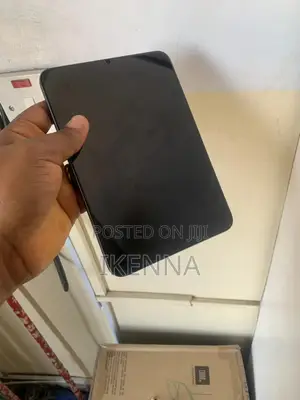 Apple iPad mini 6 64 GB Gray