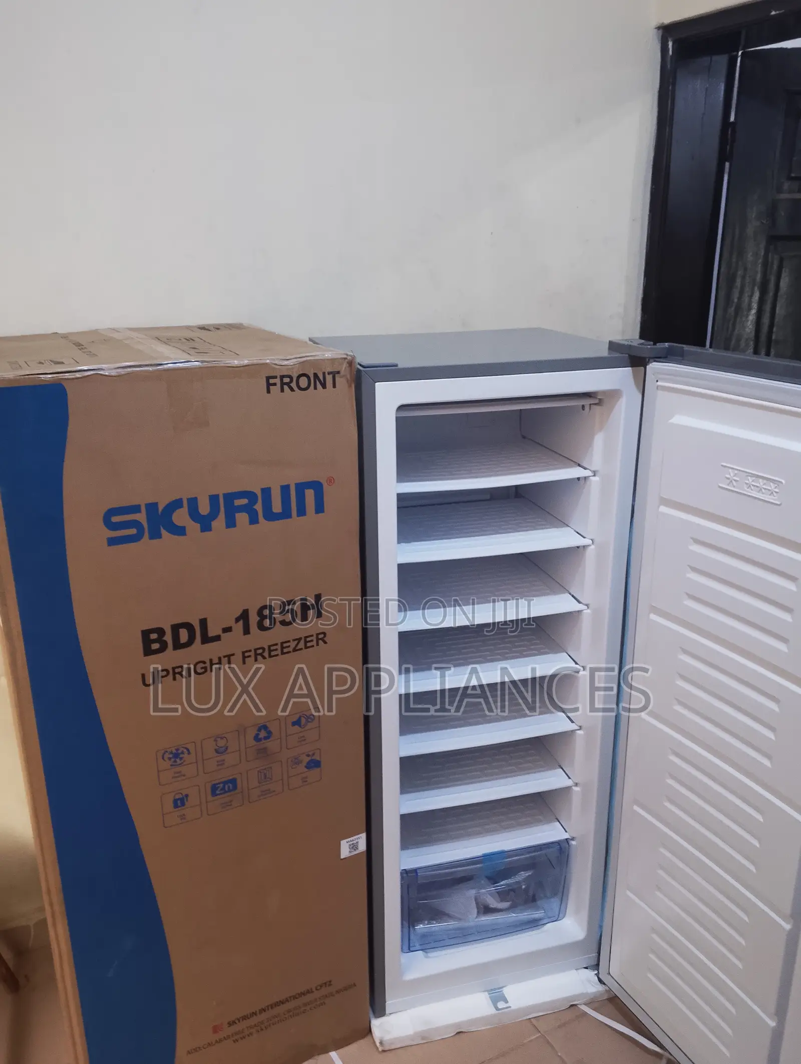Skyrun 185l Upright Freezer – Efficient Cooling Technology