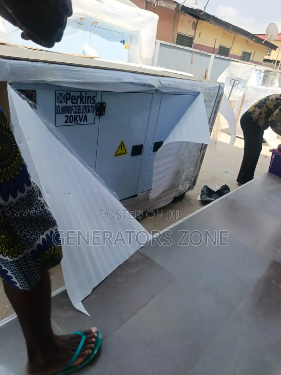 Perkins 20kva Soundproof Power Genset