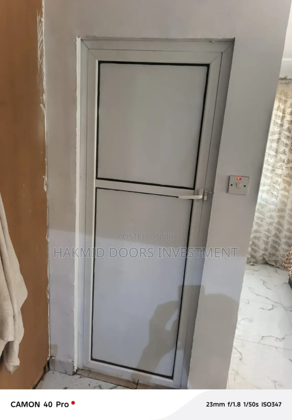 Aluminium Bath Door