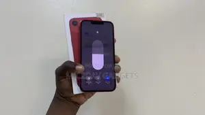 Apple iPhone 13 256 GB Red