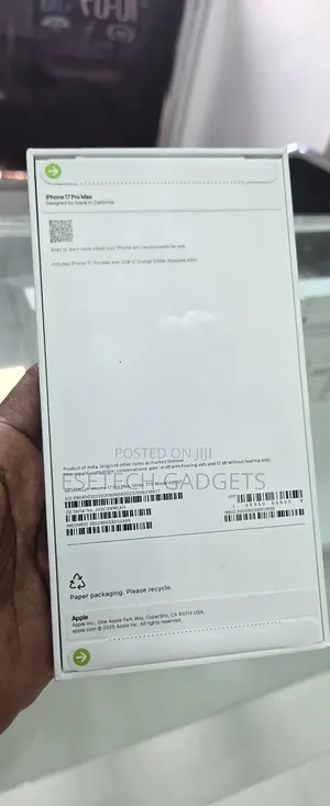 New Apple iPhone 17 Pro Max 1 TB Silver