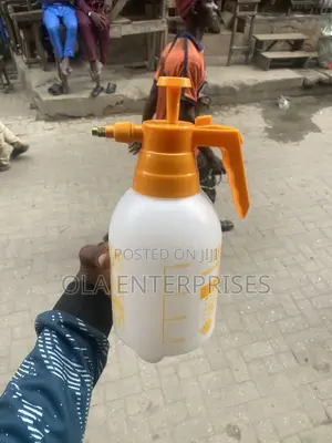 Hand Pressure Sprayer