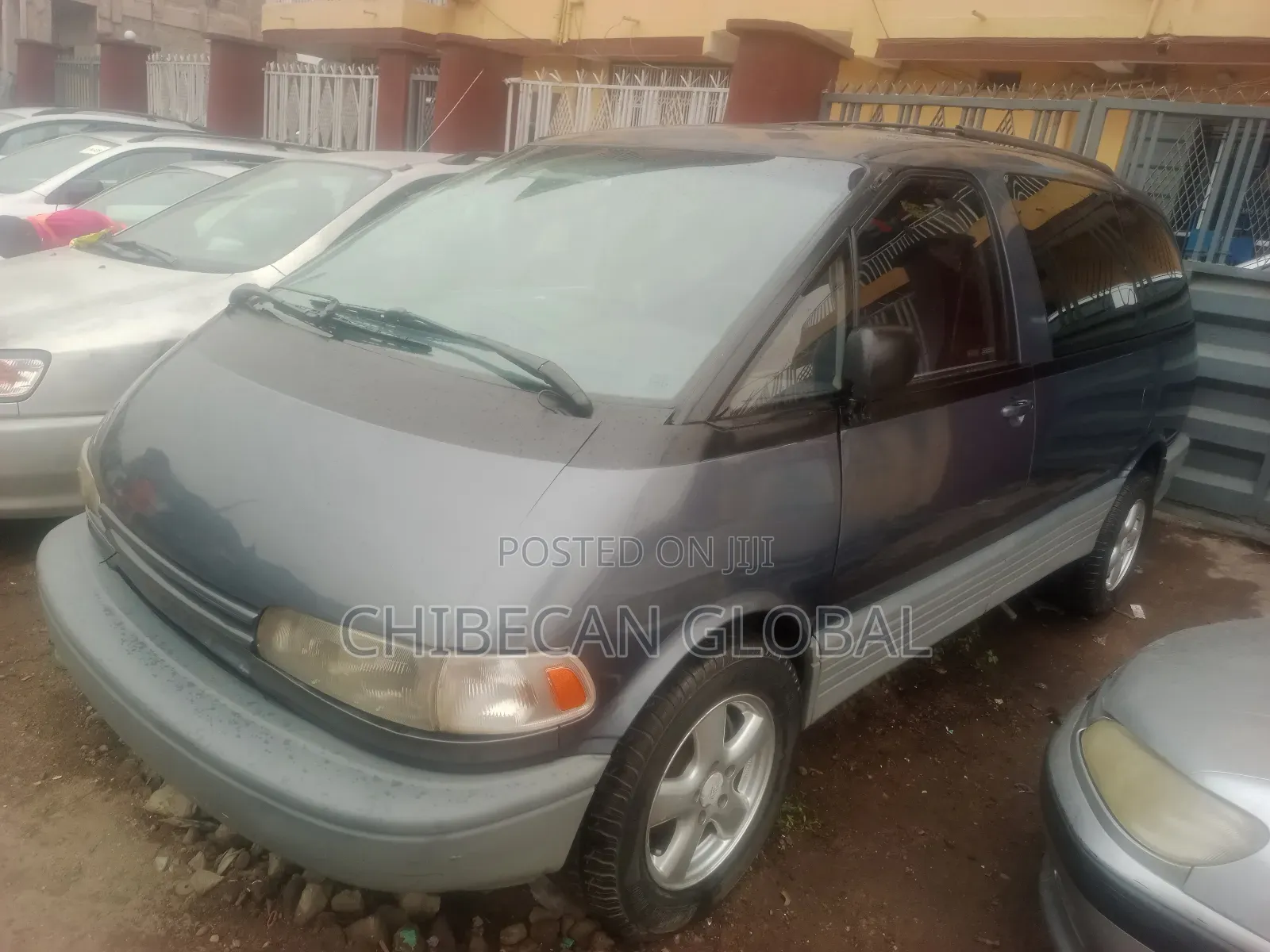 Toyota Previa 1999 Grey
