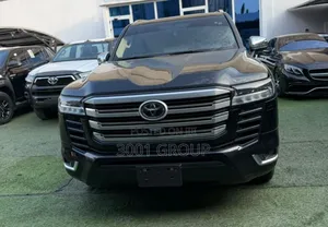 Toyota Land Cruiser 2024 Black
