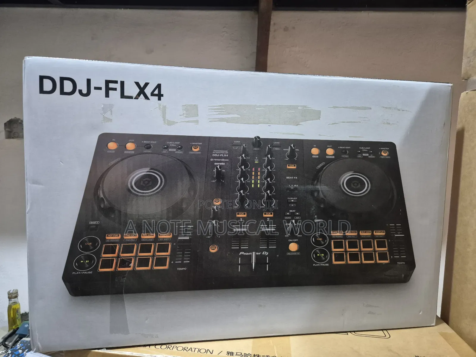 DDJ Flx4 Dj Controller