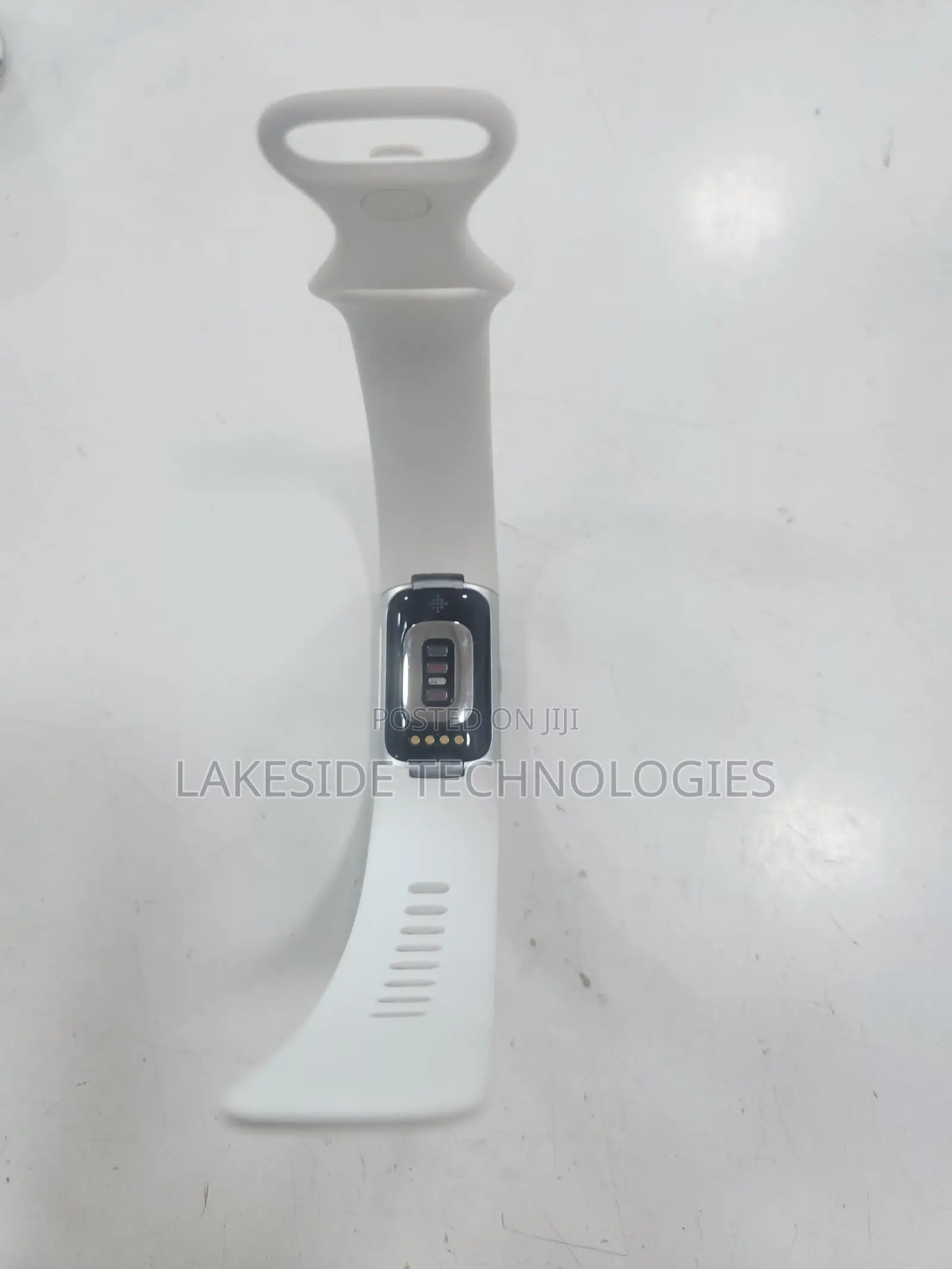 Fitbit Charge 6