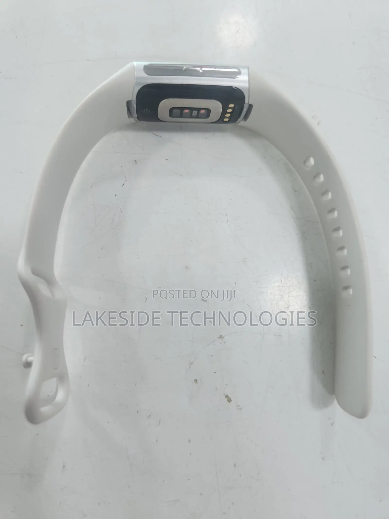 Fitbit Charge 6