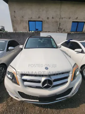 Mercedes-Benz GLK-Class 350 4MATIC 2014 White
