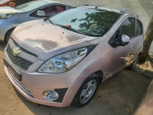 Chevrolet Spark Hatch LT 2011 Purple