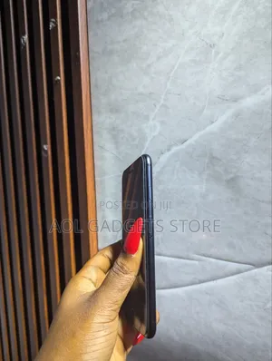 Apple iPhone 7 32 GB Black