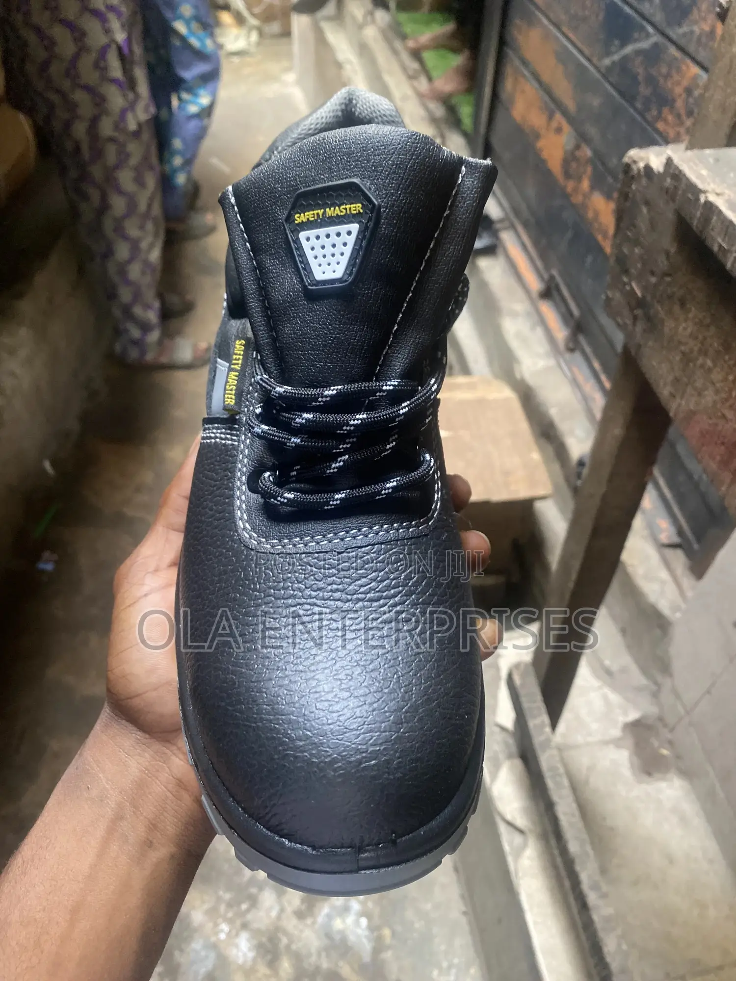 Safety Master Boot