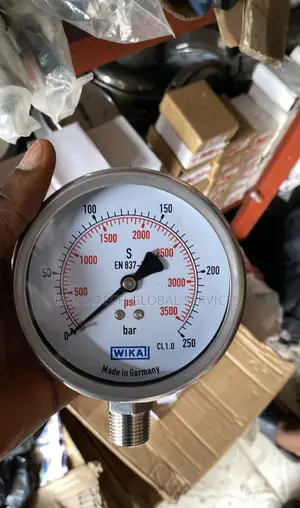 Pressure Gauge 0-250 Bar 4”