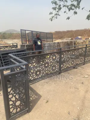 Extremely Clean Lasercut Rails