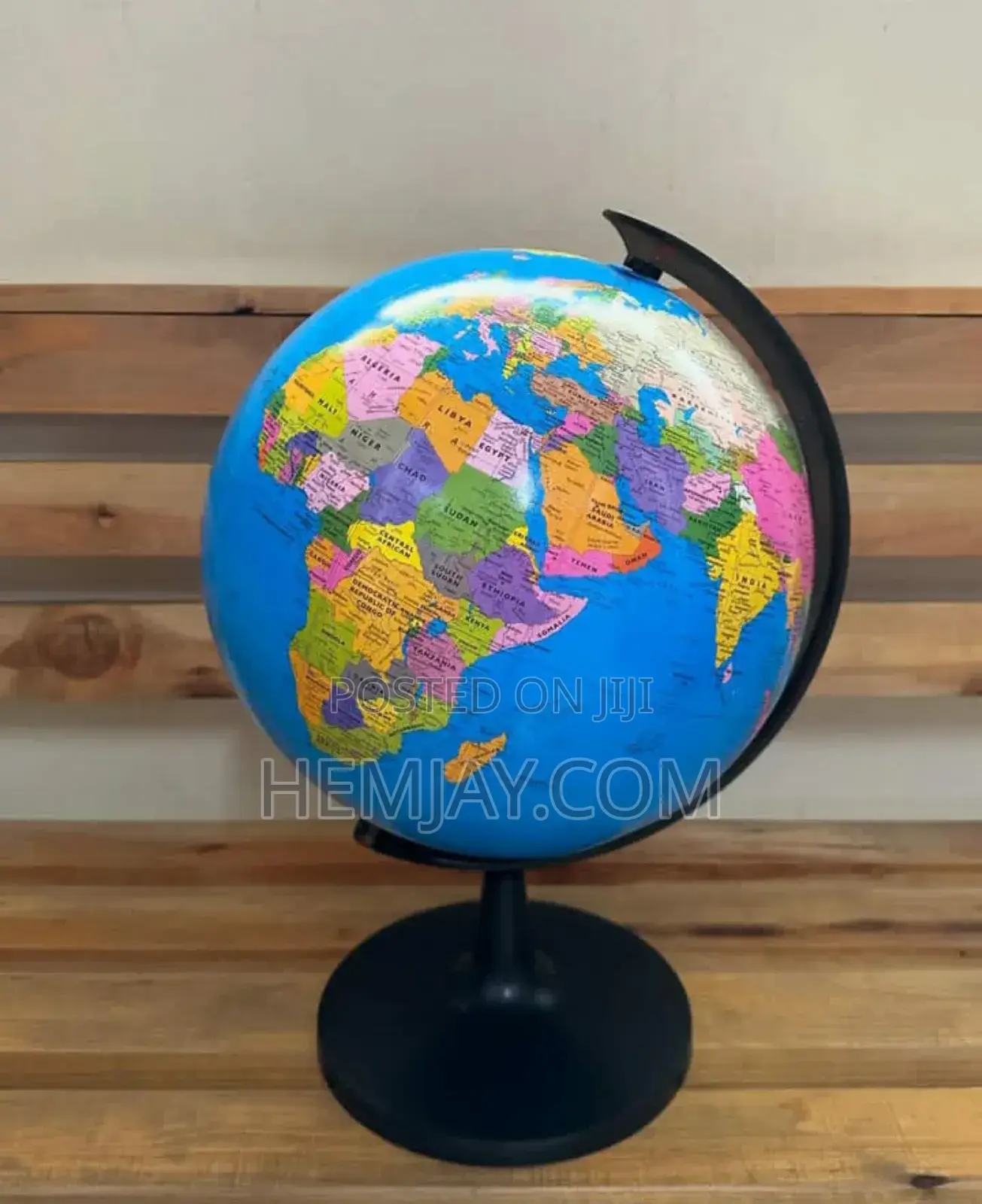 World-Globe (Medium Size). Available in Different Sizes. "18cm +