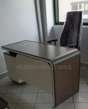 1.4 Meter Executive Office Table for Manager's Office