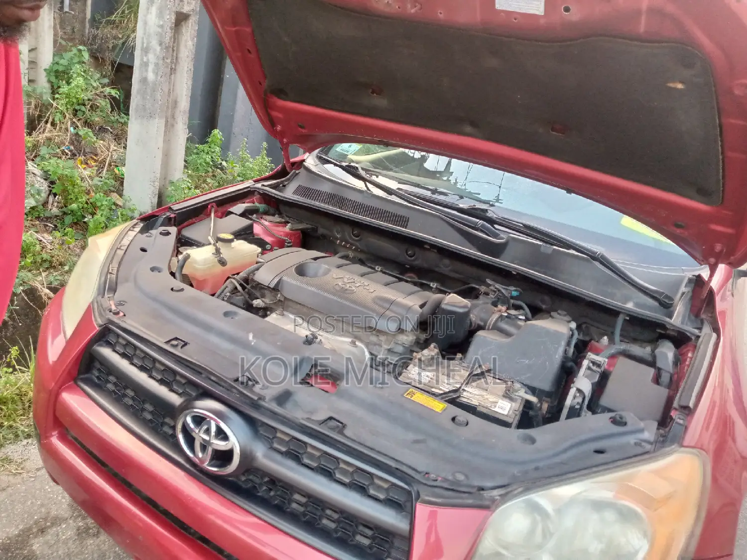 Toyota RAV4 2012 Red