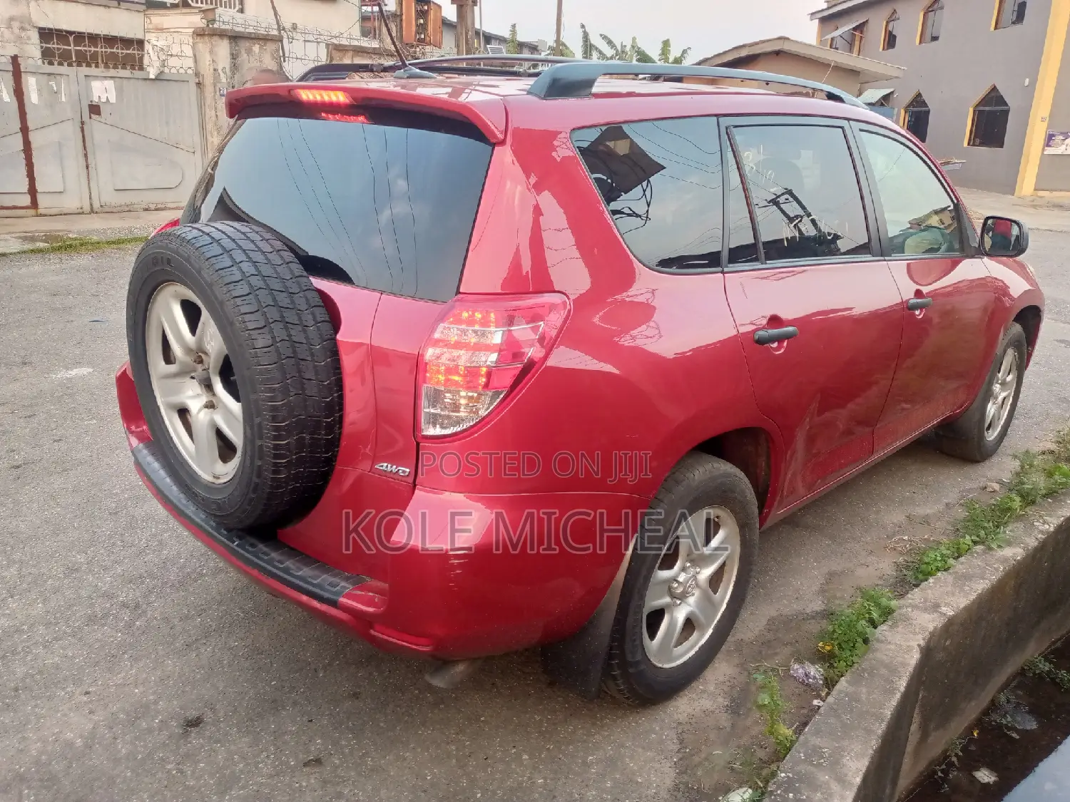 Toyota RAV4 2012 Red