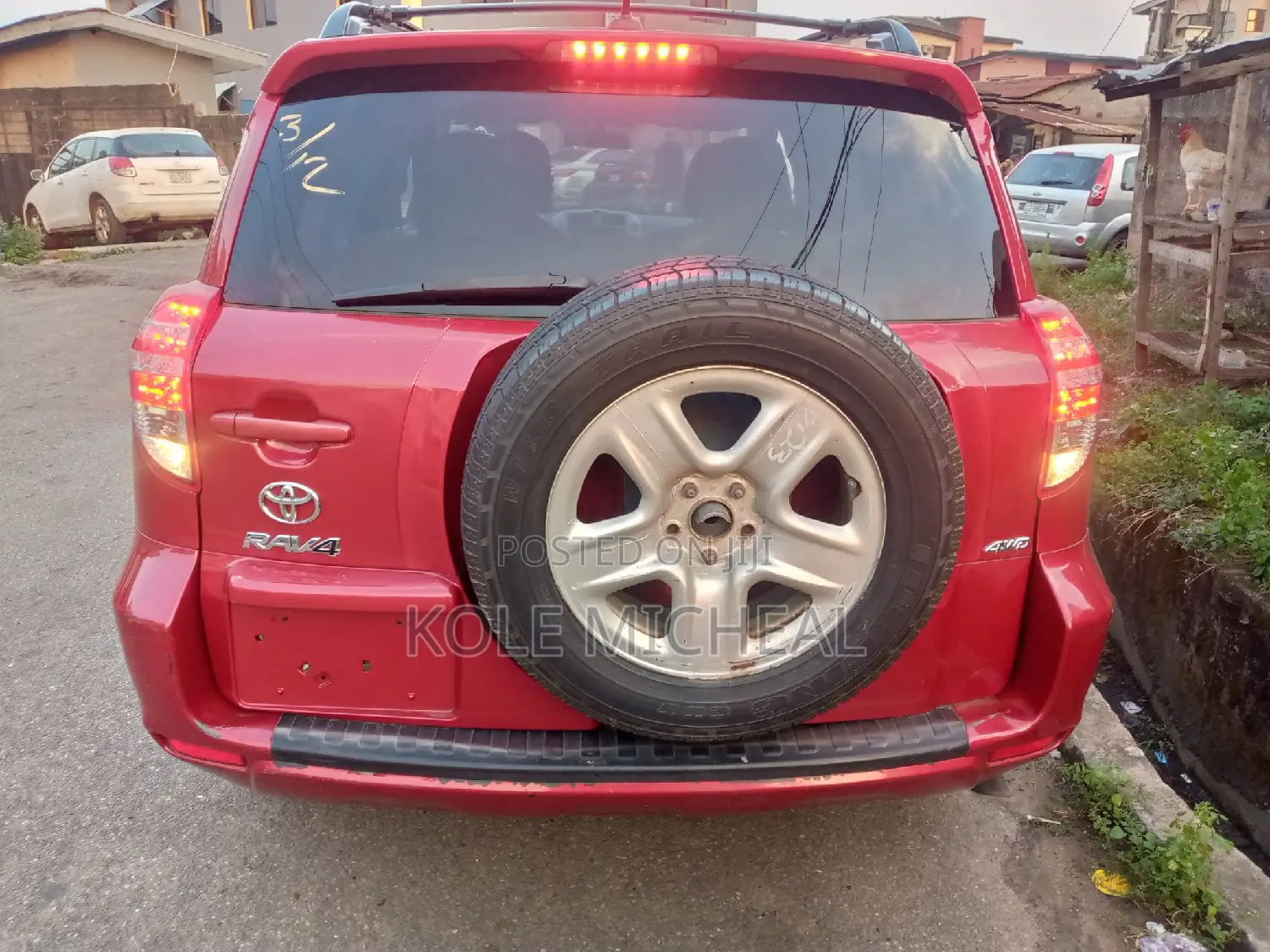 Toyota RAV4 2012 Red