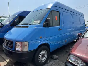 Volkswagen LT 2012 Blue