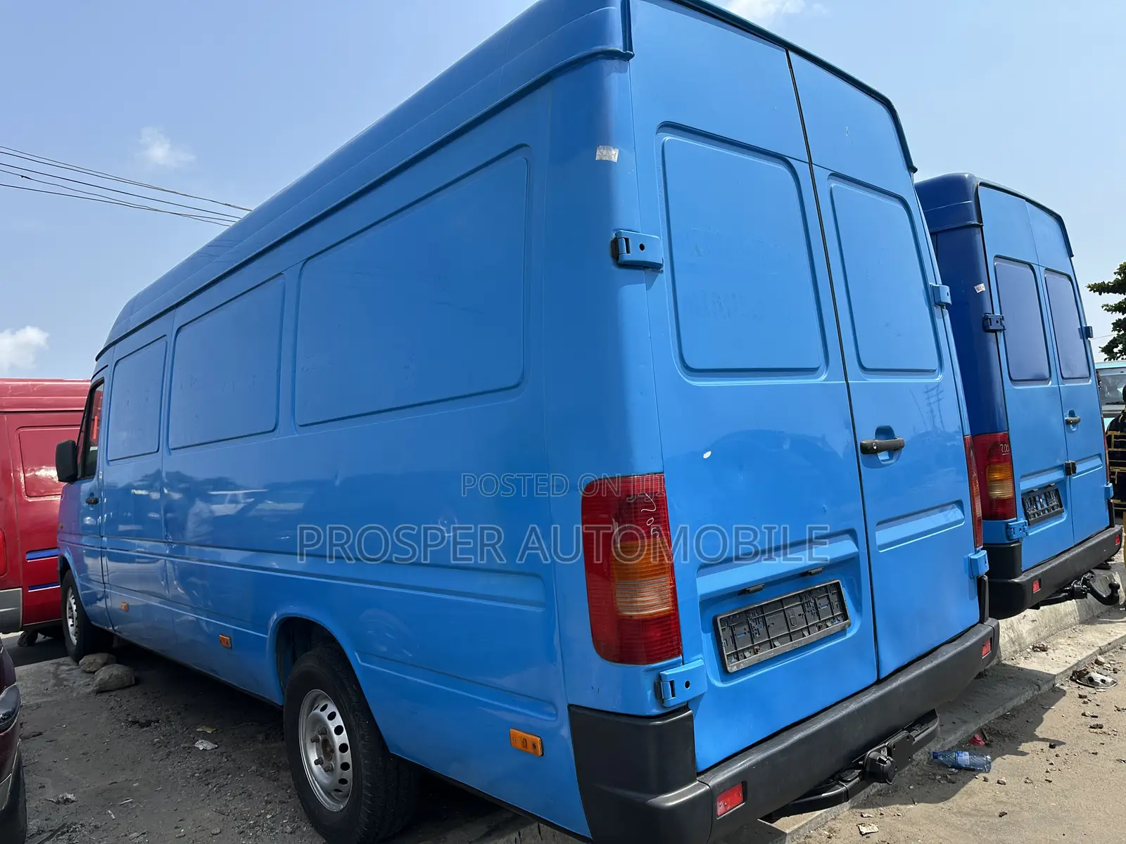 Volkswagen LT 2012 Blue