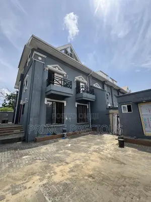 5bdrm Duplex in Skymall Estate, Sangotedo for rent