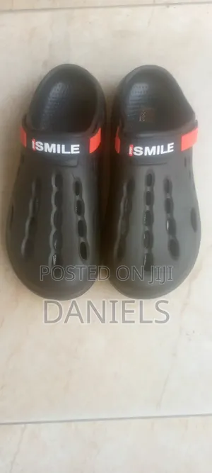 Men And Women's Footwear