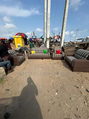 A Complete Set of Chair