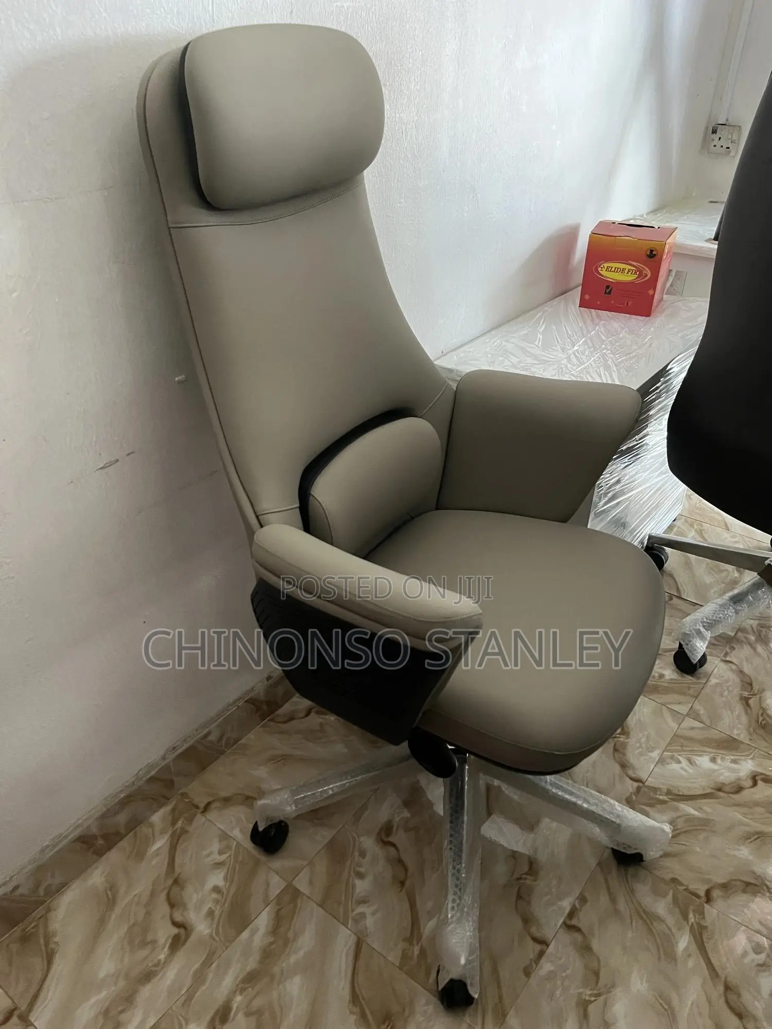 Executive Office Chair