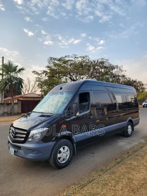 Mercedes-Benz Sprinter 2013 Black