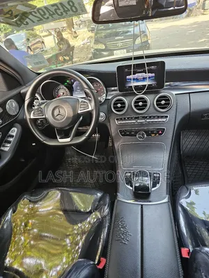 Mercedes-Benz C300 2015 White