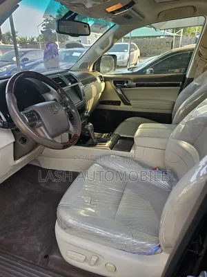 Lexus GX 2012 Black