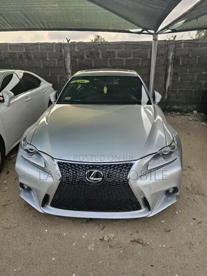 Lexus IS 2015 Silver