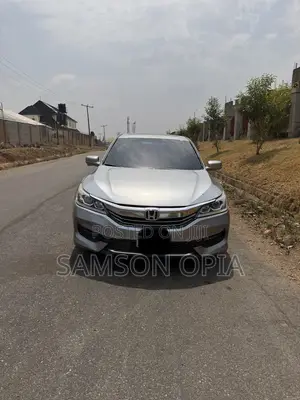 Honda Accord 2017 Silver