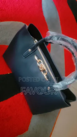 Quality Beautiful Green Handbag.