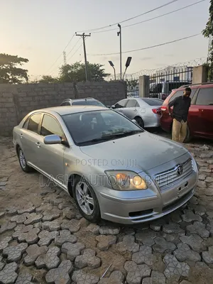 Toyota Avensis 2007 Silver
