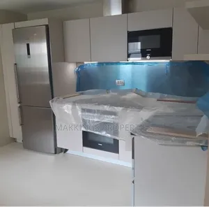 3bdrm Duplex in Banana Island for rent