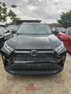 Toyota RAV4 2022 Black