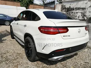 Mercedes-Benz GLE-Class AMG GLE 43 4MATIC 2019 White