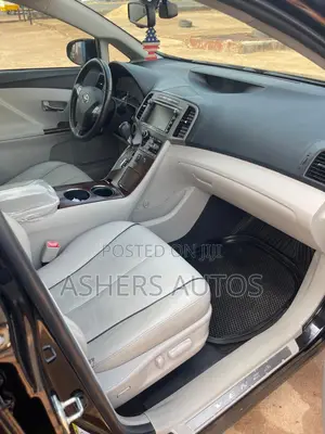 Toyota Venza V6 AWD 2012 Black