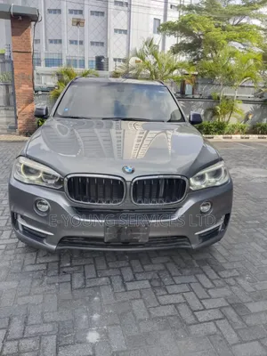 BMW X5 xDrive35i 4dr SUV AWD (3.0L 6cyl Turbo 8A) 2015 Gray
