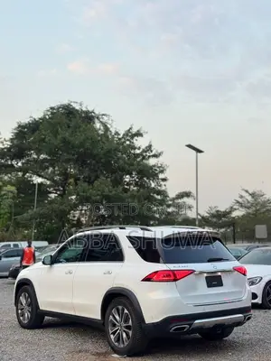 Mercedes-Benz GLE-Class GLE 350 2022 White